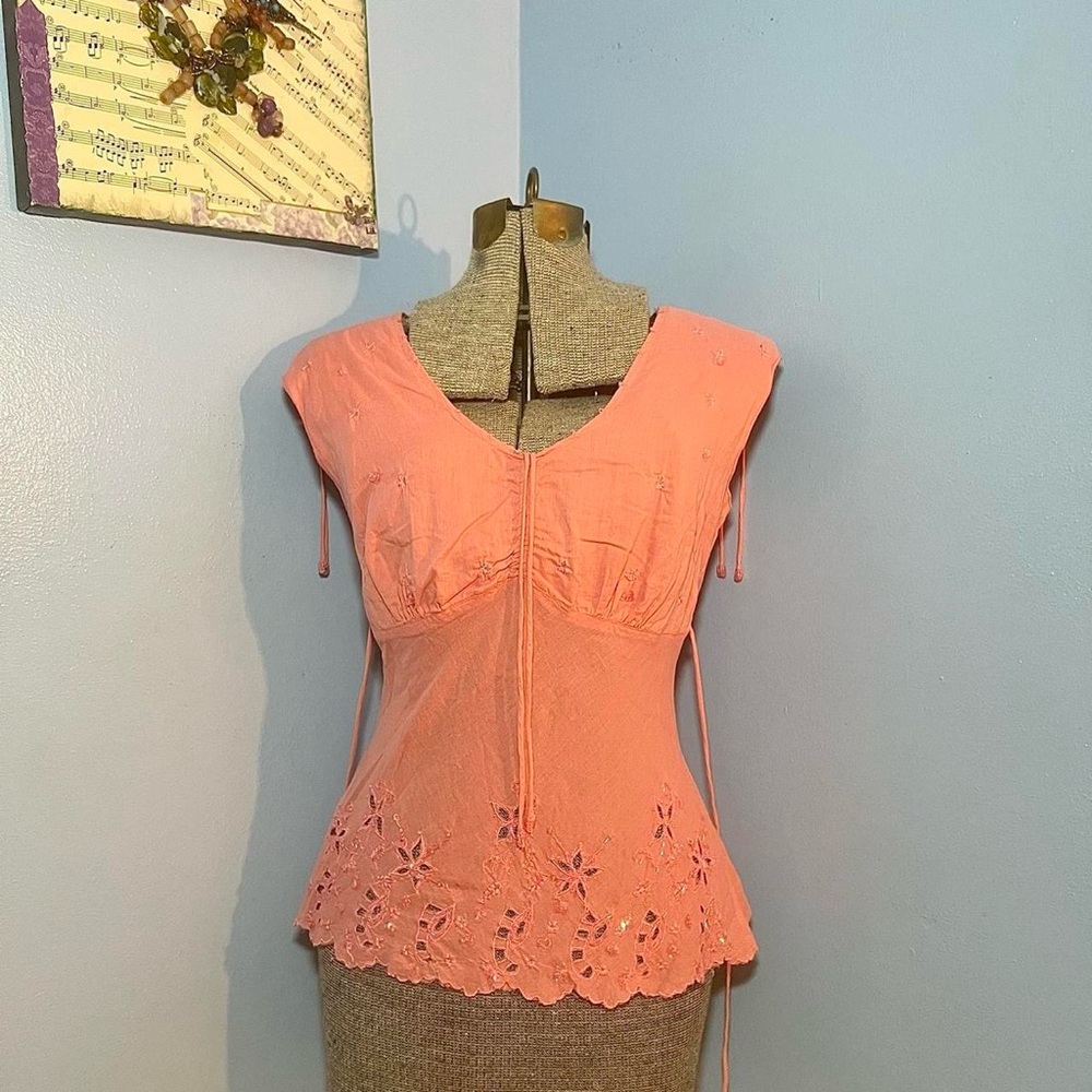 Y2K beaded/ tie around Magazine top